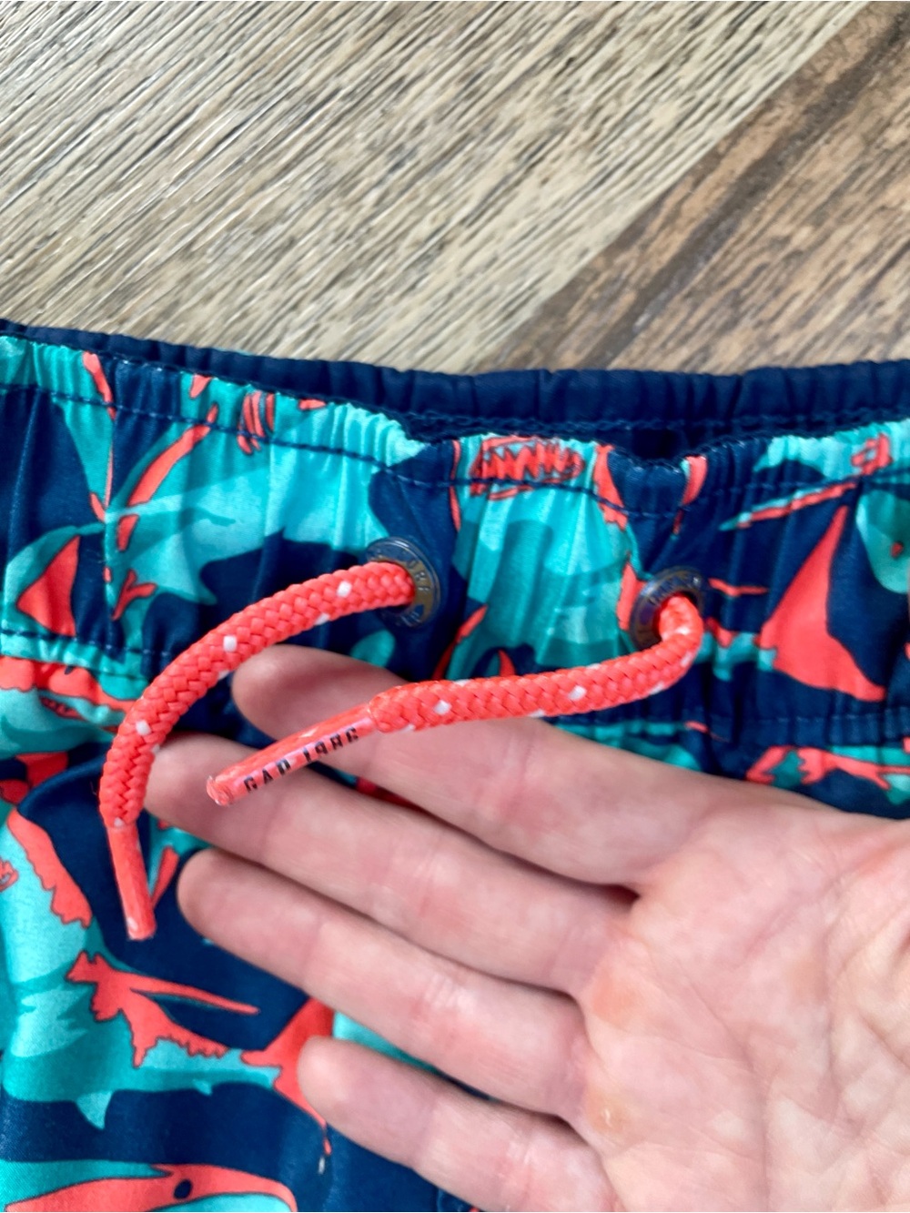 Gap Kids Boys Shark Print Swim Trunks Size Medium - Picture 4 of 6